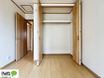 [@傫Ȏ[͂mׂG݂Ղ肵܂܂B