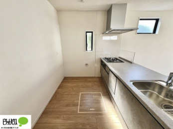 Lb`@VzȂł͂̃sJsJ̃Lb`͖̂yĂ܂ˁB