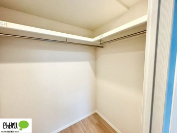 [@傫ȃEH[NCN[[bgɂ́AGߕ̈ߗނȂǂ܂Ƃ߂Ď[łALg܂