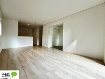 rO@LXkcjȊ傫ȃ\t@uĂfӏ܂ǂłˁB