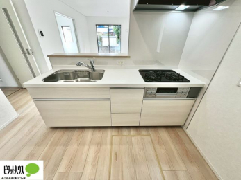 Lb`@ƑƂbȂyłJE^[Lb`B