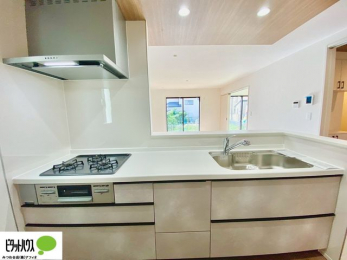 Lb`@lC̃JE^[Lb`́ArOɂ邲Ƒ̗lqf܂