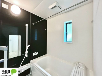 @̔ĂoX[͍LXBx͂qlƈꏏɗVтȂ܂ˁB