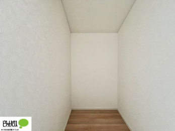 [@傫ȃEH[NCN[[bgɂ́AGߕ̈ߗނȂǂ܂Ƃ߂Ď[łALg܂