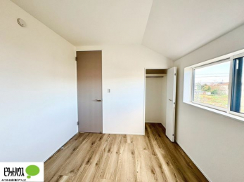 [@傫Ȏ[͂mׂG݂Ղ肵܂܂B