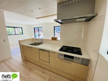 gC@{Hʐ^F1E2KEHVbggCB