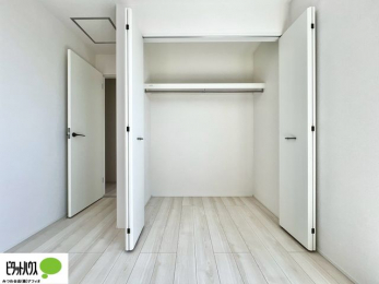 [@傫Ȏ[͂mׂG݂Ղ肵܂܂B