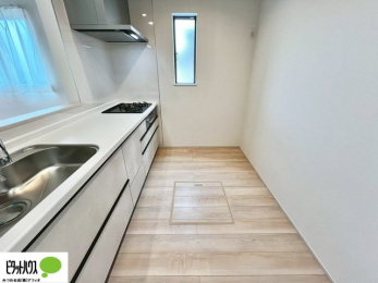 Lb`@VzȂł͂̃sJsJ̃Lb`͖̂yĂ܂ˁB