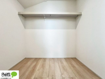 [@傫ȃEH[NCN[[bgɂ́AGߕ̈ߗނȂǂ܂Ƃ߂Ď[łALg܂