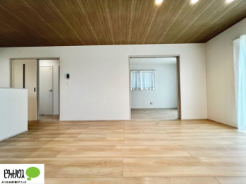 ̑@lC̑ΖʃLb`ŉƑ݂ȂꏏB