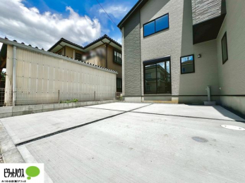 @}ȗqAƑ̎]ԃXy[XƂĂ劈