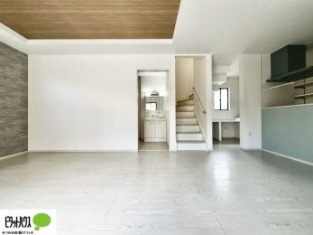 rO@LXkcjȊ傫ȃ\t@uĂfӏ܂ǂłˁB