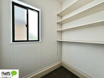 ̑@AEghApixr[J[AK[fjO̓Ȃǂ[Ă̂ɂ֗ȃV[YCN[NB