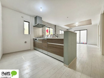 ̑@lC̑ΖʃLb`ŉƑ݂ȂꏏB