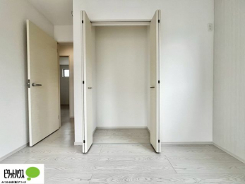 [@傫Ȏ[͂mׂG݂Ղ肵܂܂B