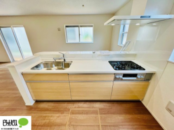 Lb`@{Hʐ^FlC̃JE^[Lb`́ArOɂ邲Ƒ̗lqf܂