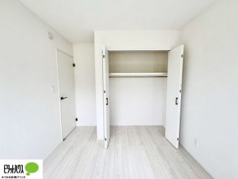 [@傫Ȏ[͂mׂG݂Ղ肵܂܂B