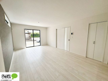 rO@傫ȑۓIȃrÓA邢CɂĂ܂ˁB