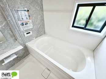 @1̔x̓͂qlƂ̃R~jP[V̏Ƃ