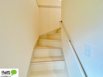 ̑@肷tKiBȂqlNz̕Sɏ艺ł܂B