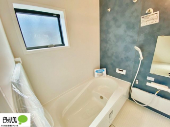 @1̔x̓͂qlƂ̃R~jP[V̏Ƃ