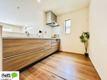 Lb`@{Hʐ^@VzȂł͂̃sJsJ̃Lb`͖̂yĂ܂ˁB