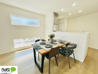 rO@lC̑ΖʃLb`ŉƑ݂ȂꏏB