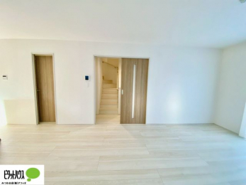 rO@LXkcjȊ傫ȃ\t@uĂfӏ܂ǂłˁB