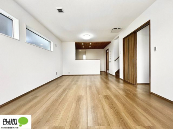 rO@lC̑ΖʃLb`ŉƑ݂ȂꏏB