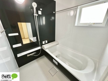 @1̔x̓͂qlƂ̃R~jP[V̏Ƃ