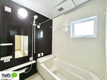 @̔ĂoX[͍LXBx͂qlƈꏏɗVтȂ܂ˁB