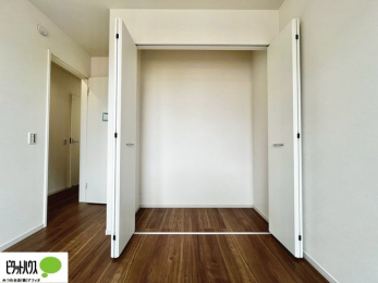 [@傫Ȏ[͂mׂG݂Ղ肵܂܂B