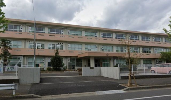 ӊ@ts킩ΏwZ k9B 700m