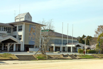 ӊ@Όs쒆wZ k16B 1240m