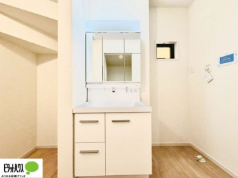 ̑@{Hʐ^@24ԊCECEEEg[t