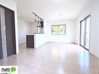 rO@傫ȑۓIȃrÓA邢CɂĂ܂ˁB