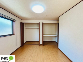 [@ꂼ̂Ɏ[Xy[X̂ŃvCx[gȉוg߂ɒuƂł܂B