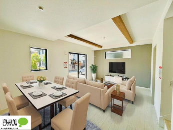 ̑@ۂ̎ʐ^CGŉƋzuC[WłAۂƂ͑قȂ܂B