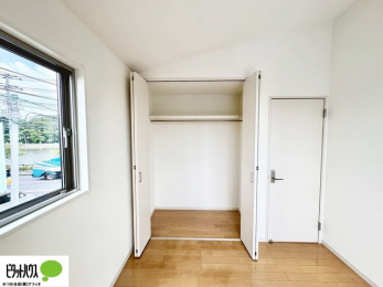 [@傫Ȏ[͂mׂG݂Ղ肵܂܂B