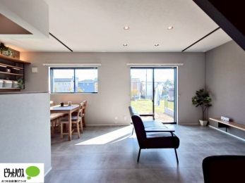 rO@傫ȑۓIȃrÓA邢CɂĂ܂ˁB