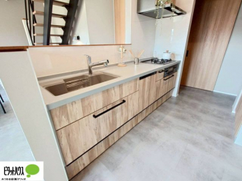 Lb`@ƑƂbȂyłJE^[Lb`