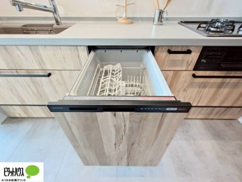 Lb`@Ȟ̕ЕtyɂȂAH􂢊@tB