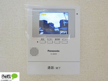 ̑@{Hʐ^FԂSTVj^[tC^[z