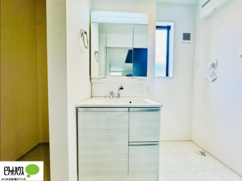 ���ʑ�E���ʏ��@�{�H��ʐ^�@�g������̂����O�ʋ��B24���Ԋ��C�̊��C��Ƒ������萴�����̂�����ʎ��ł��B