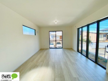 rO@傫ȑۓIȃrÓA邢CɂĂ܂ˁB