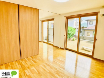 rO@傫ȑ̂郊rO͖邭AʂǂAƑ݂Ȃ̏΂n܂