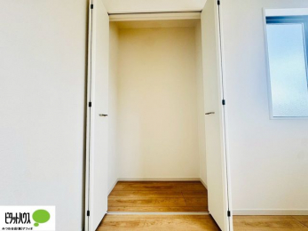 [@N[[bǵAEsA̒ߗނNN[\ł