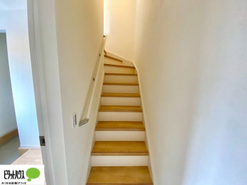 ̑@肷tKiBȂqlNz̕Sɏ艺ł܂B