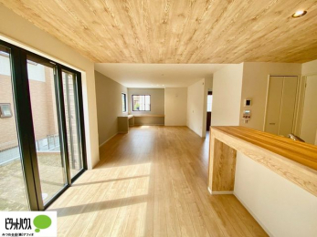 rO@傫ȑۓIȃrÓA邢CɂĂ܂ˁB