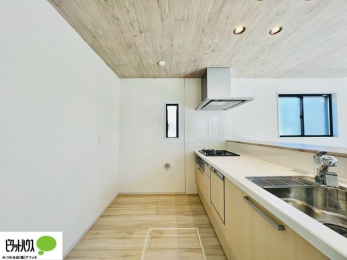 Lb`@{Hʐ^@VzȂł͂̃sJsJ̃Lb`͖̂yĂ܂ˁB